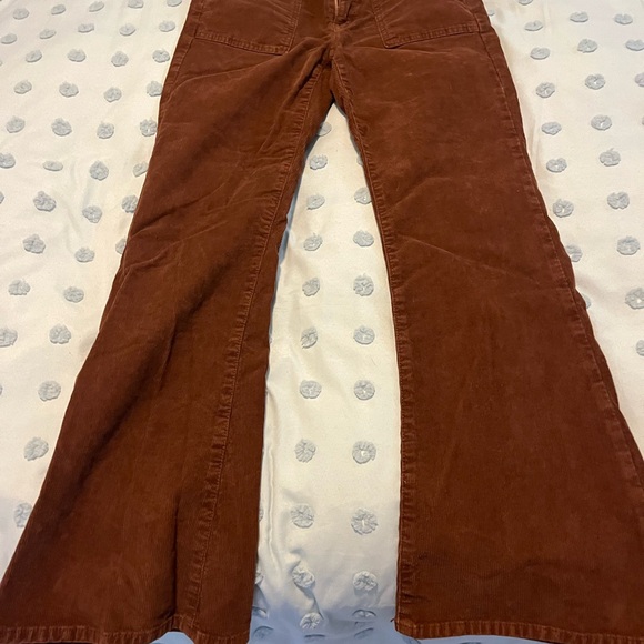 American Eagle brown corduroy wide bottom size 8 - Picture 1 of 7